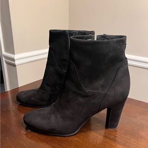 Cute Fall Boots! Only worn once!